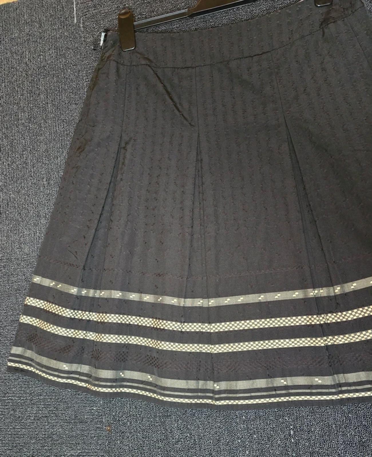 Planet black & beige flared midi length skirt size 12