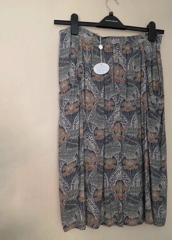 Laura Ashley Women's Green Grey Floral Botanical Midi Skirt Size 12 NWT