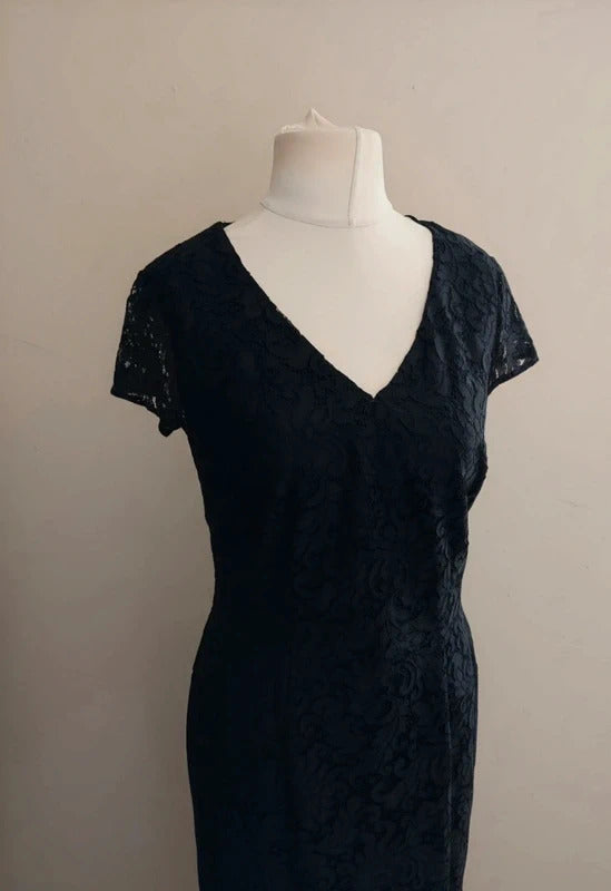Bonmarche Women's Black Lace Short-Sleeved Sheer Hem Midi Dress NWT Size 12