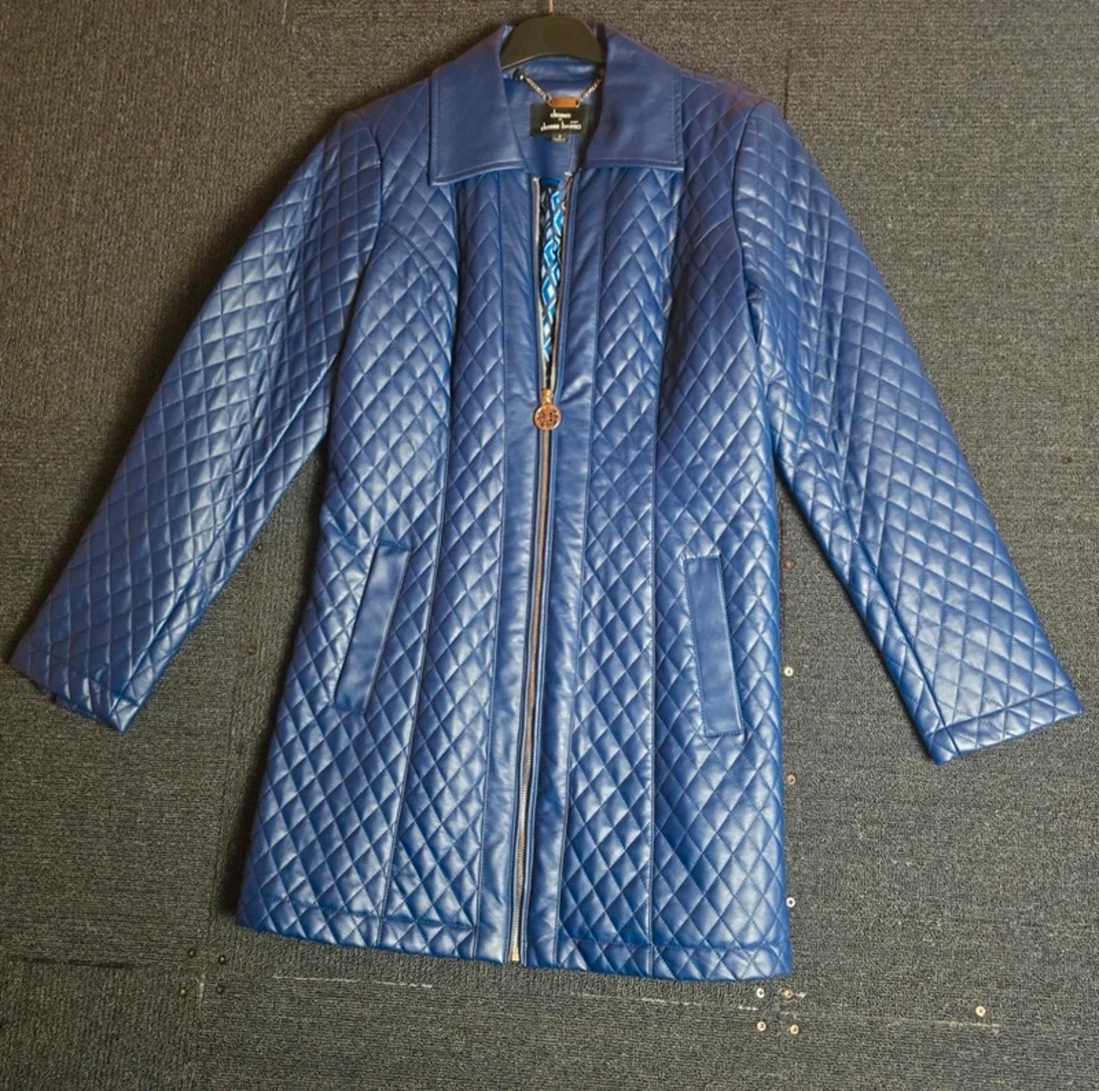 Dennis Basso blue quilted leather jacket small size 8/10