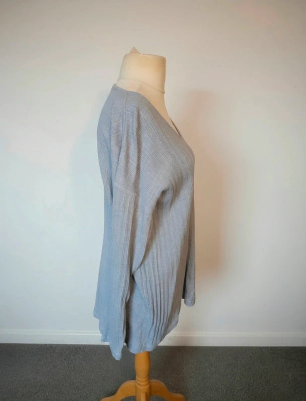 Jackpot by Carli Gry Light Blue Ribbed V-Neck Long Sleeve Top Size 2