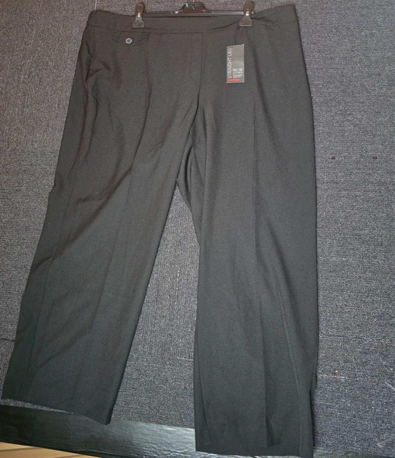 Avenue Black Straight Leg Work Trousers – Size 22 – Tummy Control – NWT