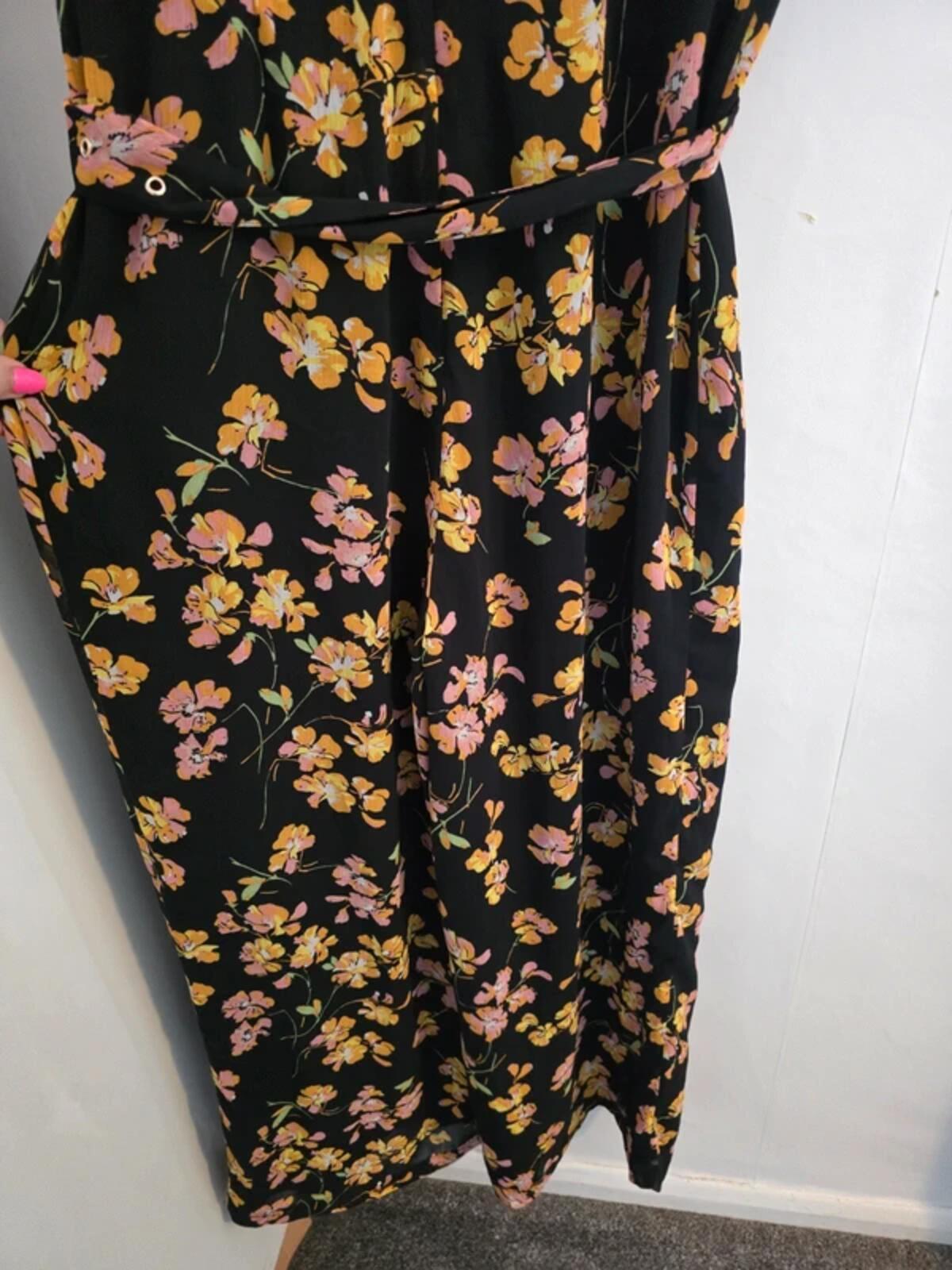 Warehouse Black Floral High-Neck Wide-Leg Jumpsuit Size 12