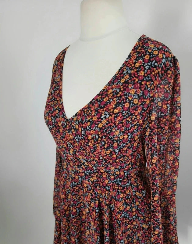 Kimchi Blue Multicoloured Floral Fit & Flare Dress – M Size 10–12