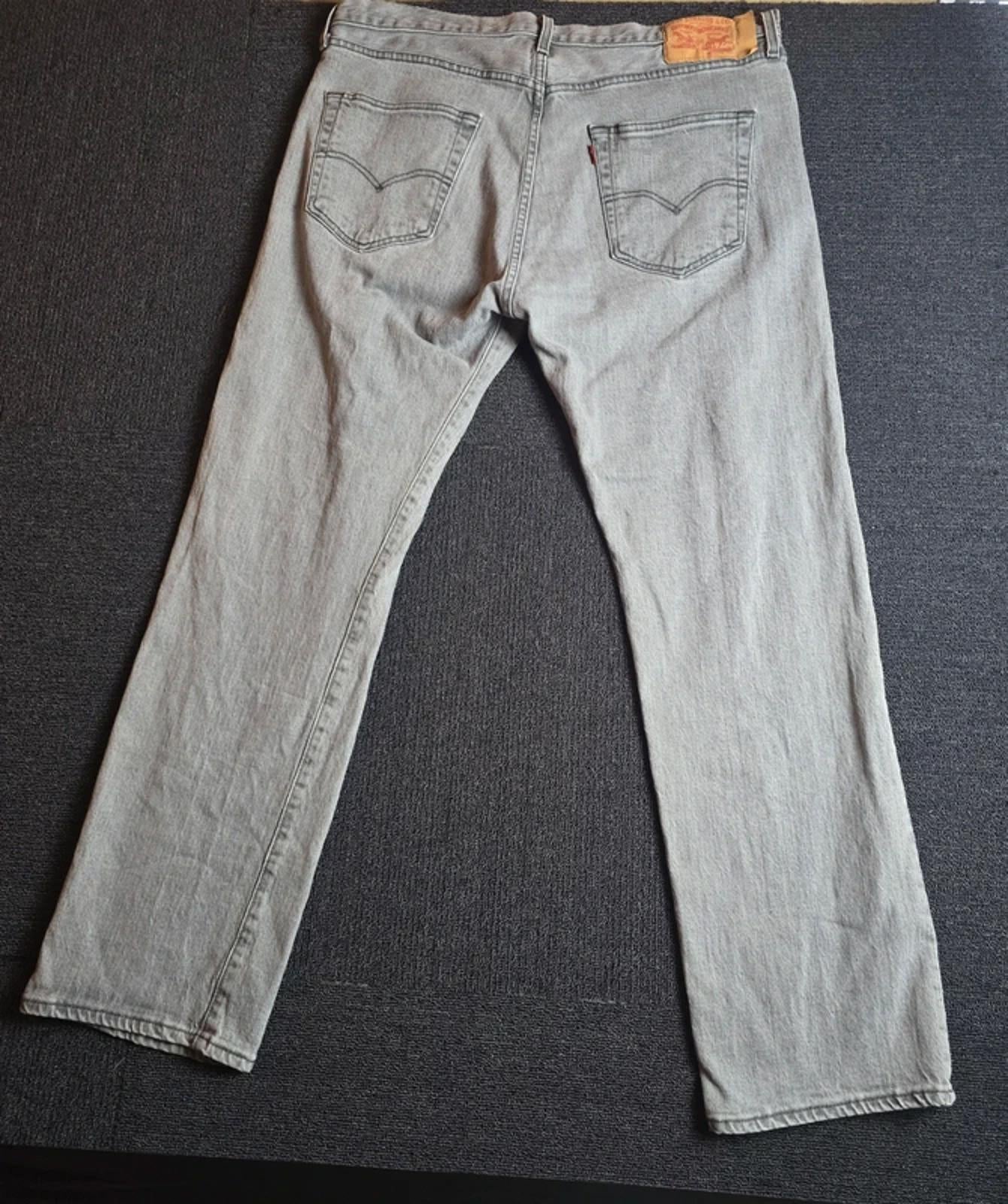Vintage Levi’s 501 Grey Straight Leg Jeans Mens W36 L30