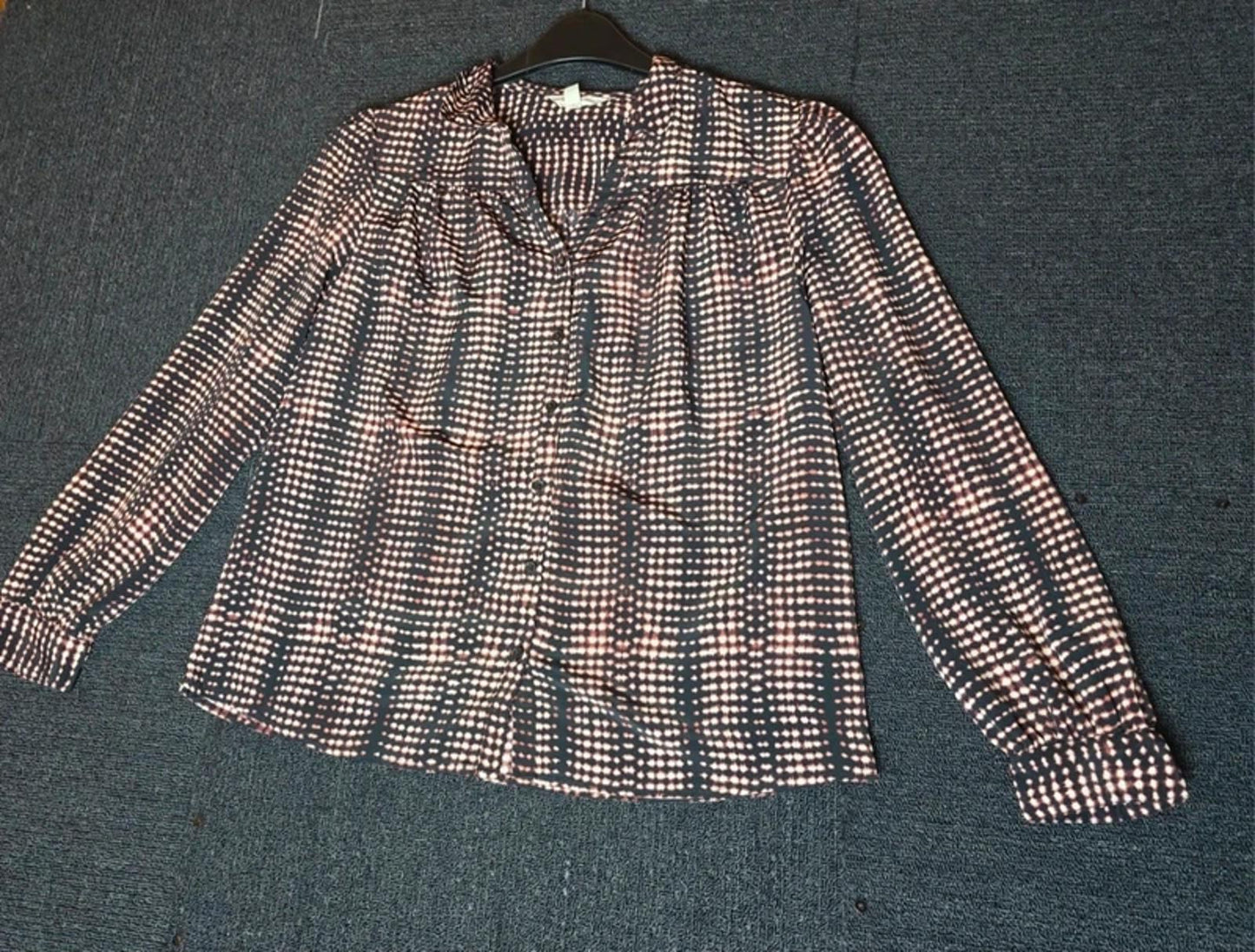 Per Una black, burgundy & white oversized patterned blouse size 10