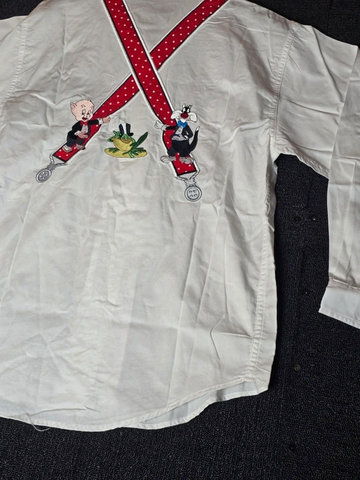 Vtg 90s Warner Bros Studio Store Looney Tunes Embroidered Shirt Small BugsBunny