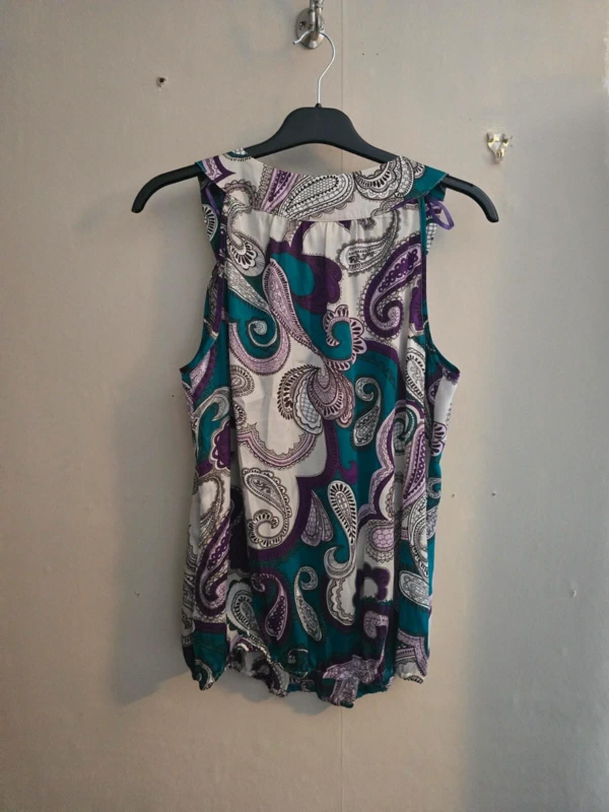 Wallis NWT Sleeveless Blouse Top Medium Size 10/12 Green Purple Gem Embellished