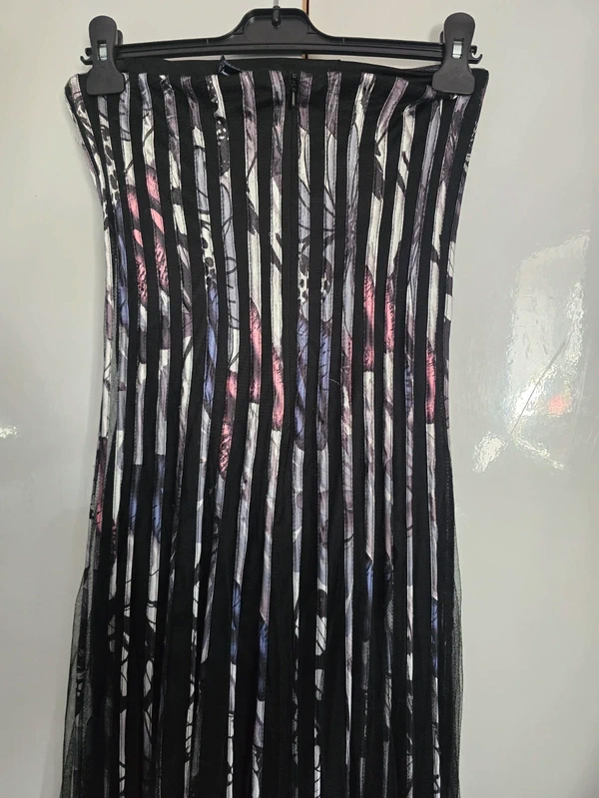 Izabel London Strapless Maxi Dress Black Floral Pleated Size 8 Evening Formal