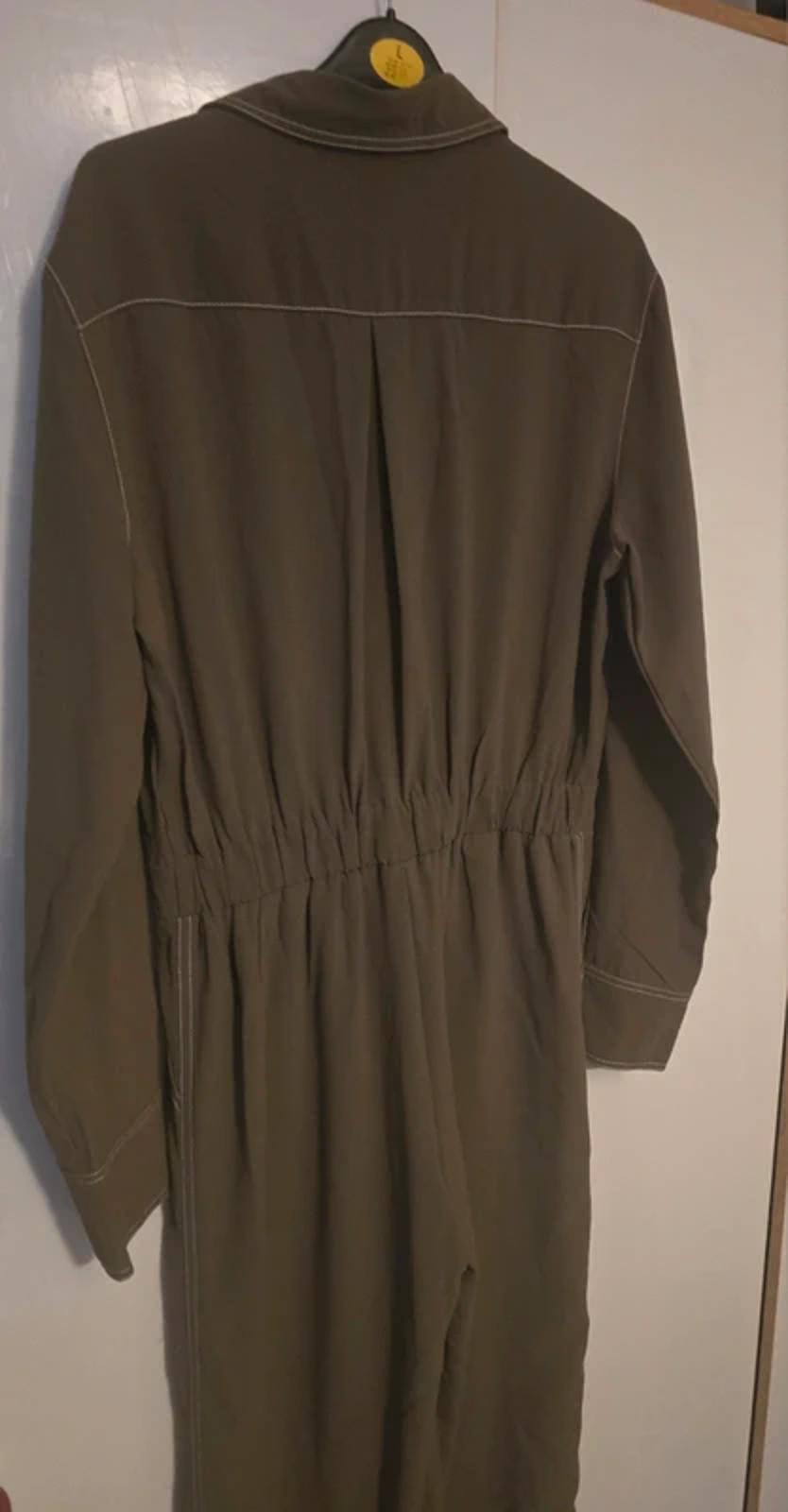 Elli White Jumpsuit Khaki Green Size 12 Utility Flared Weekend Causal