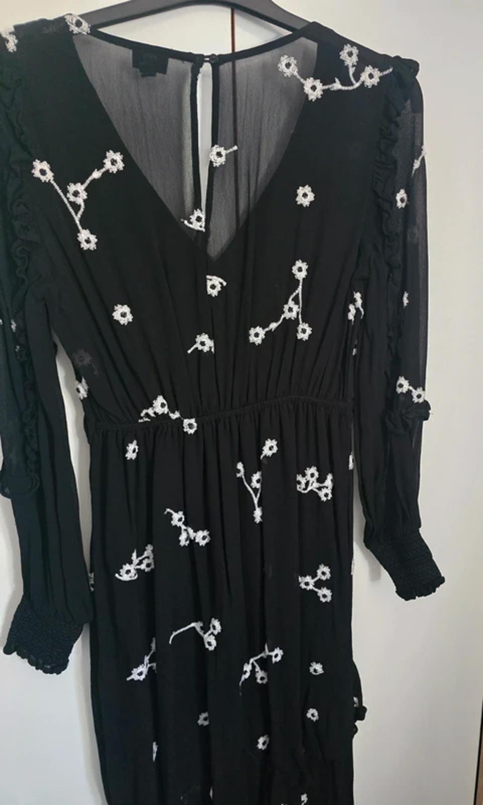 River Island Black & White Floral Frill Midi Dress – Size 8
