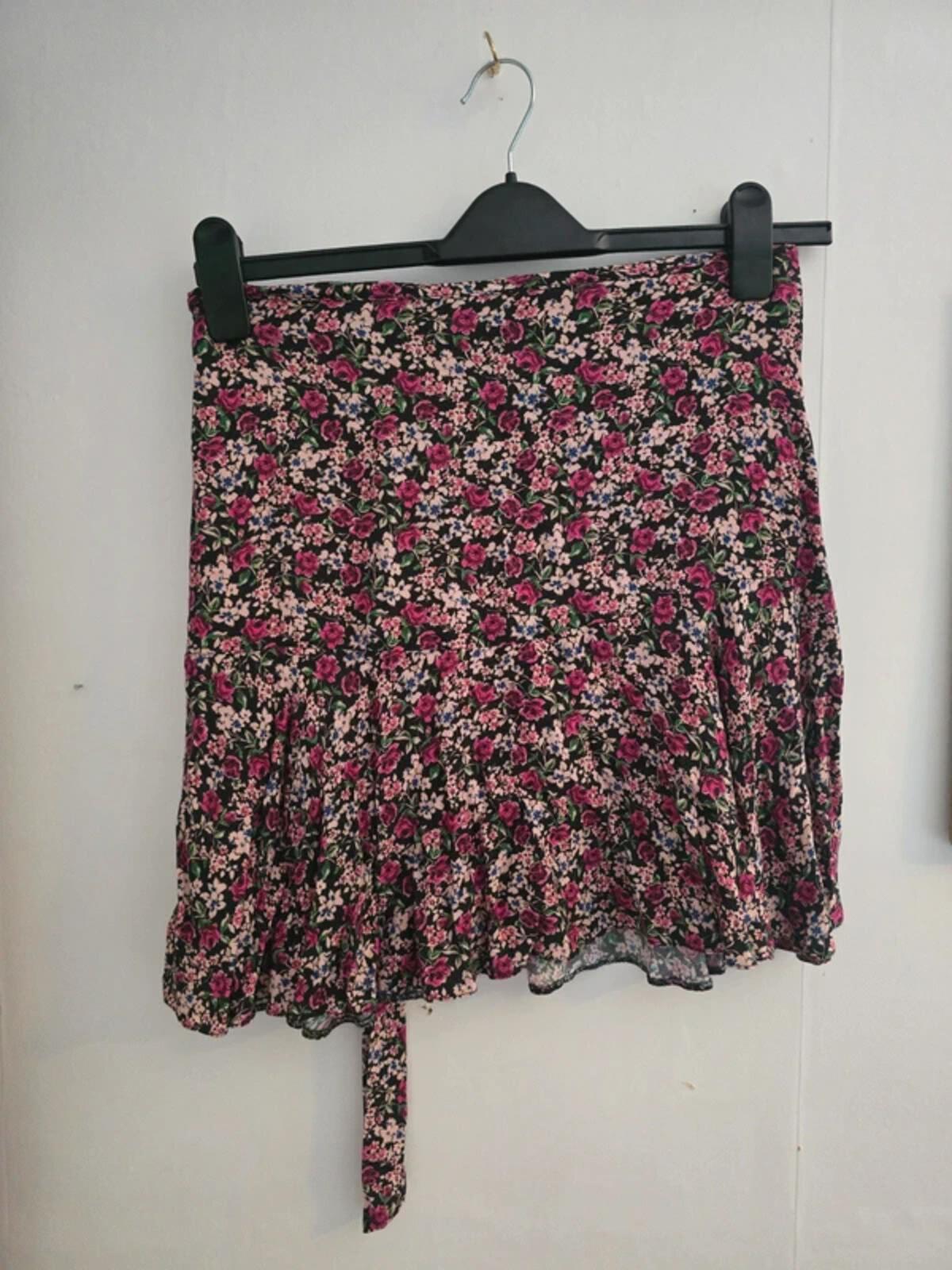 New Look Multi-Coloured Floral Flared Mini Skirt with Belt Size 10