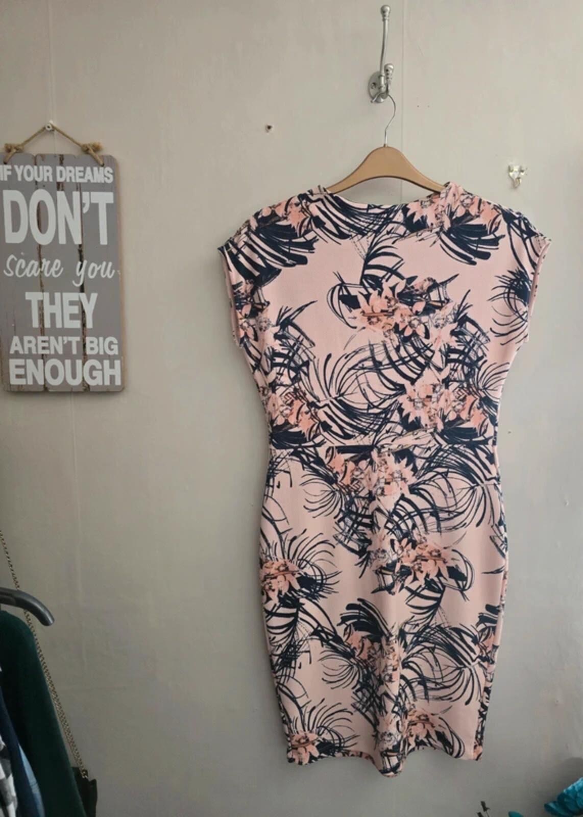 Next Light Pink & Black Floral Bodycon Dress – Size 12 – Knee Length