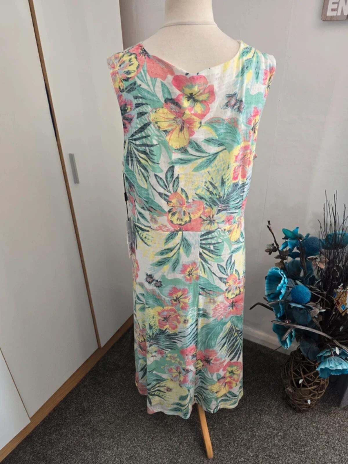 Roman Multi-Coloured Floral Maxi Dress Size 20 NWT