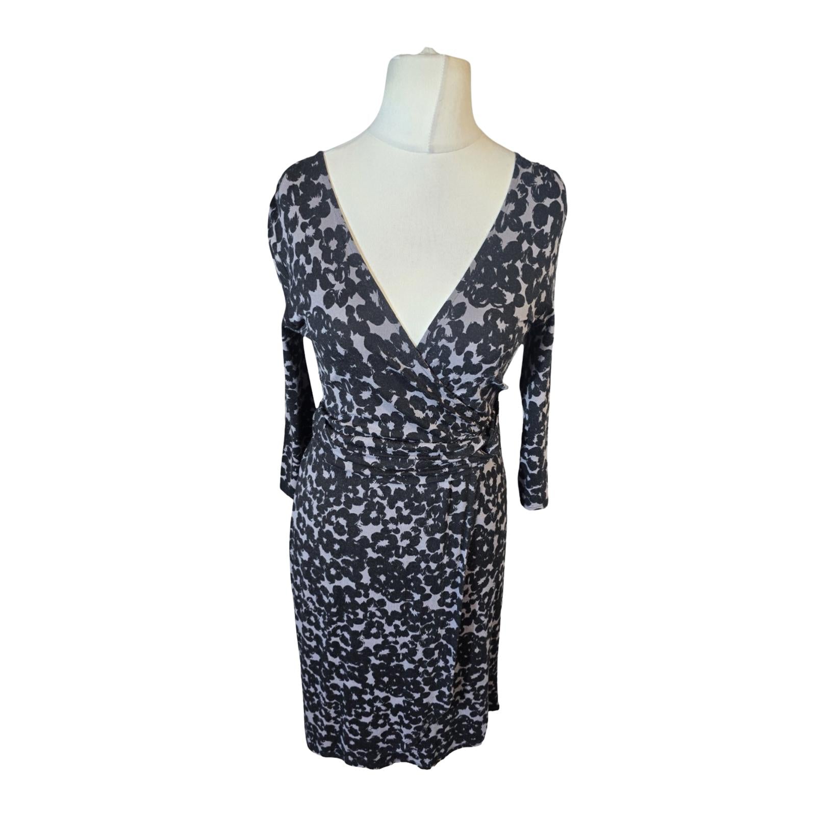 Monsoon Black/Grey Floral Wrap Bodycon Midi Dress – Size 12 – 3/4 Sleeve