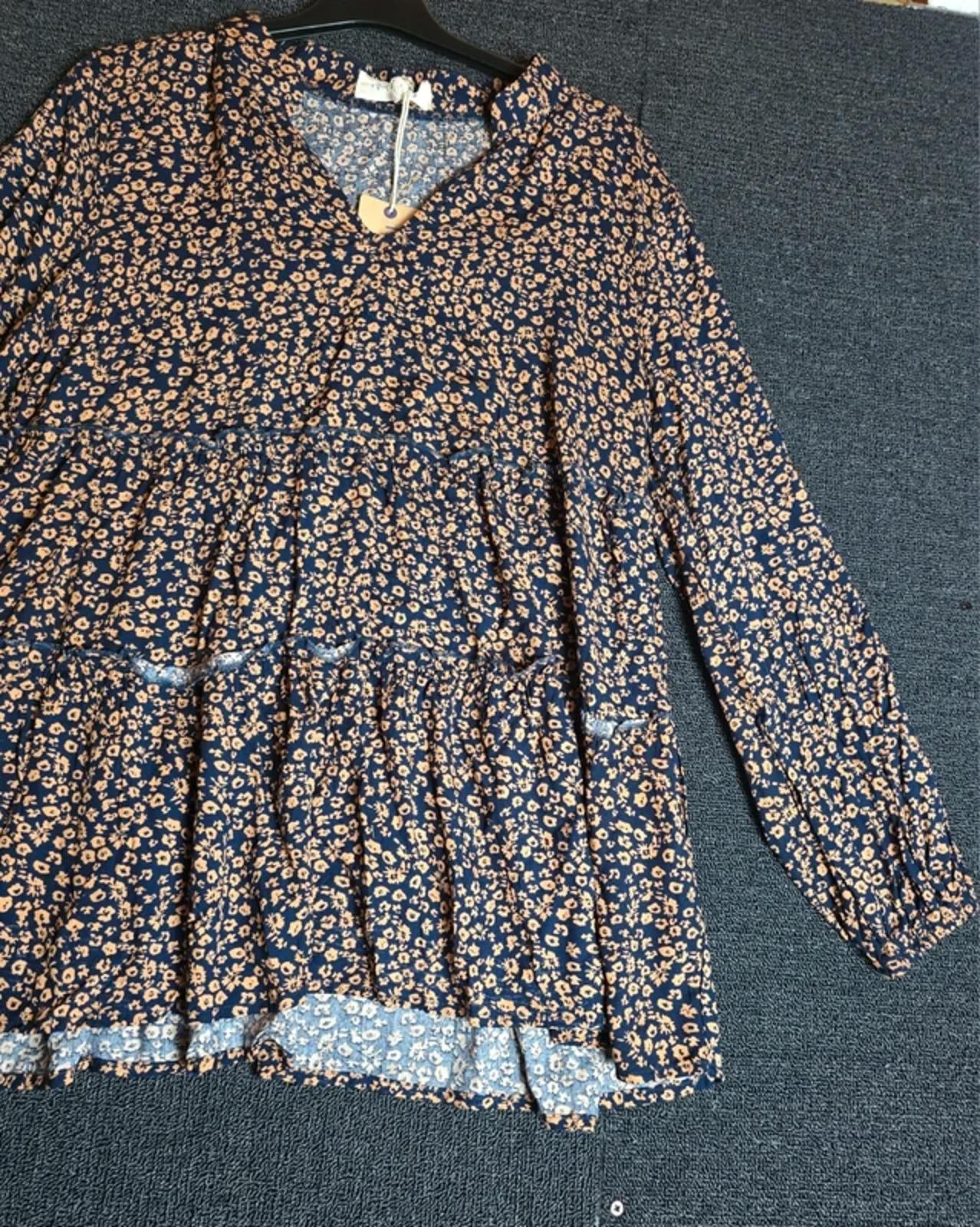 Bonmarche Autonomy Black & Burnt Orange Floral Smock Blouse Size 10/12