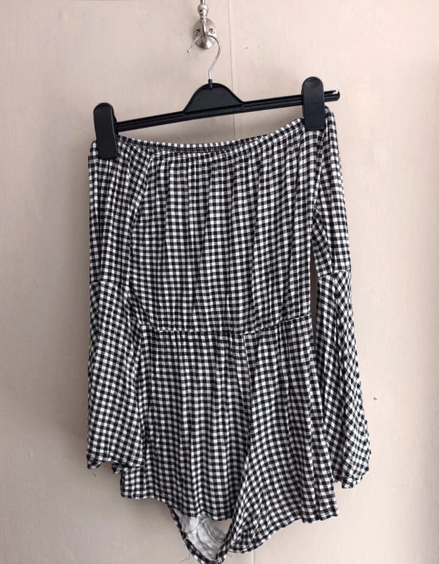 Boohoo Black & White Gingham Off The Shoulder Flared Sleeve Playsuit Size 12