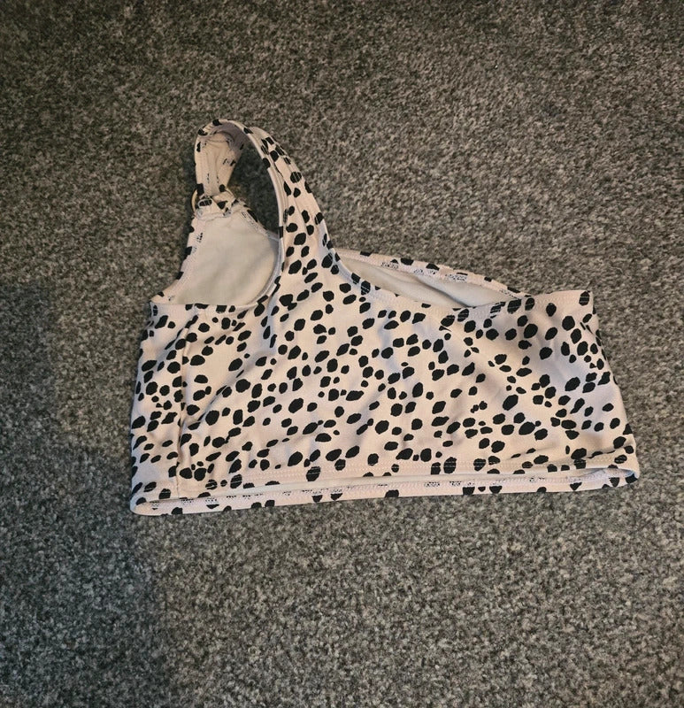 River Island Girls Beige & Black Animal Print One Shoulder Crop Top Size 9-10 Years