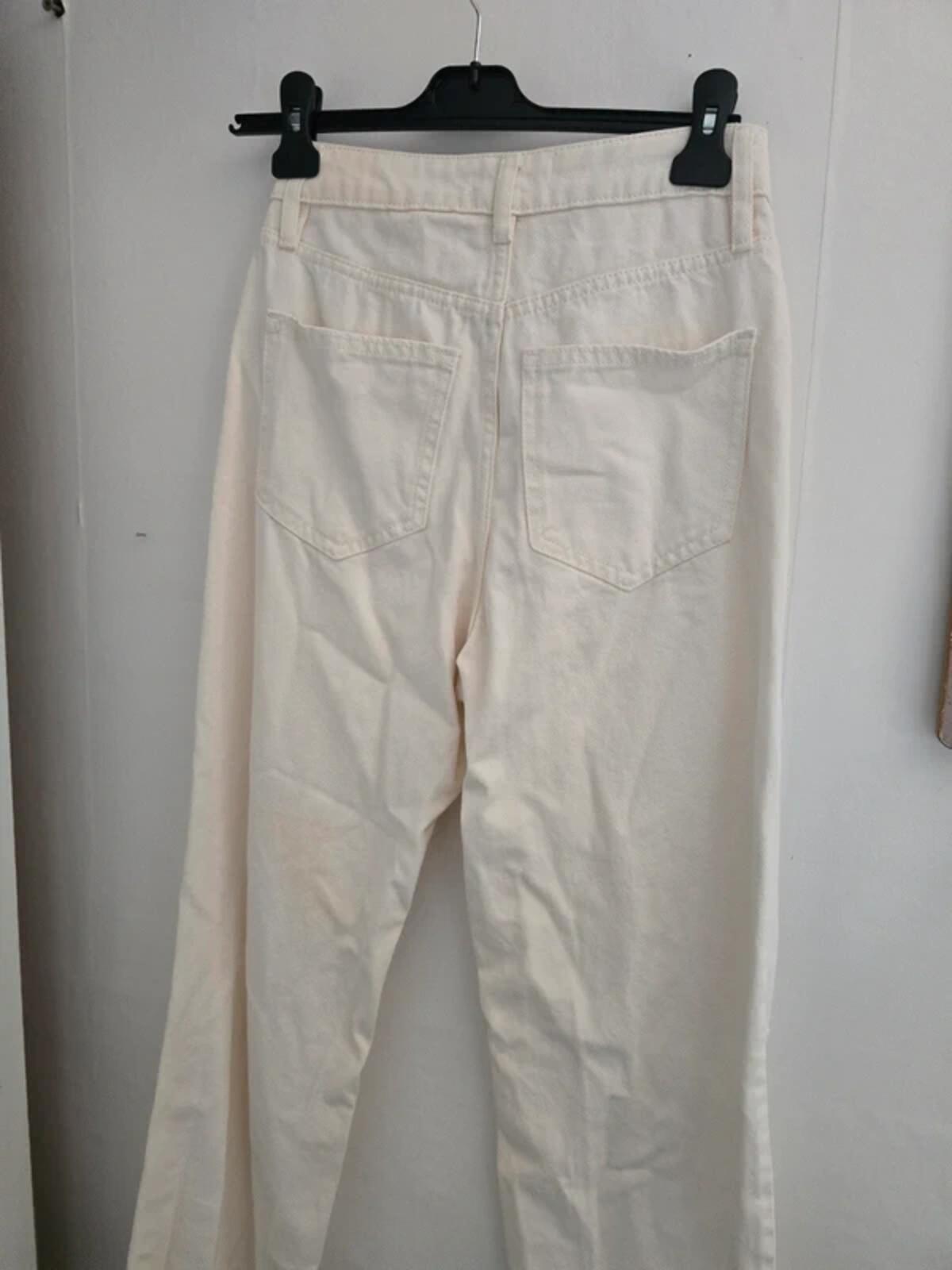 F&F White Distressed High-Waisted Straight Leg Jeans Size 6
