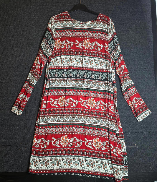 H&M Red & White Patterned A-Line Dress UK 14/16 Open Back Long Sleeve