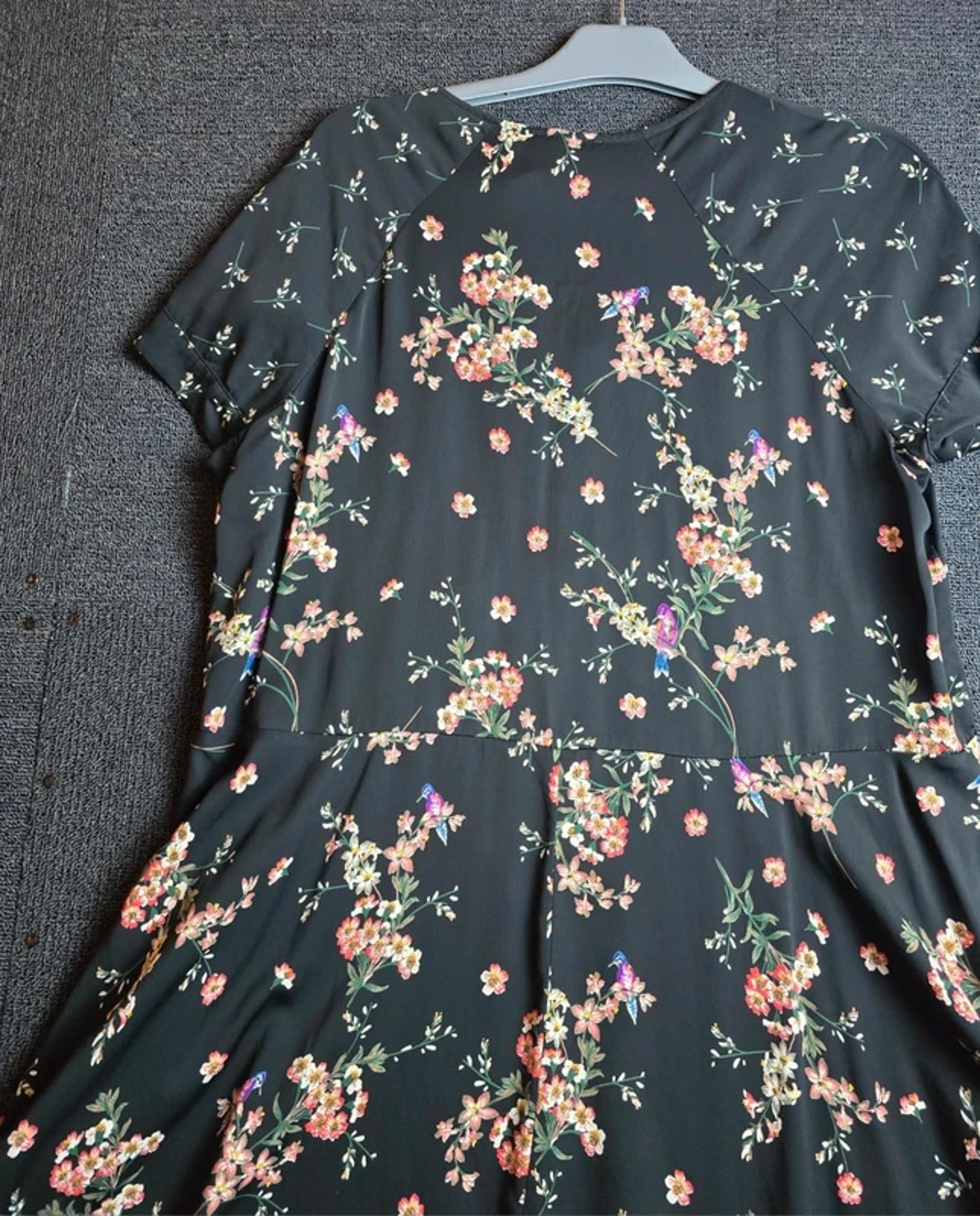 Phase Eight Dress Black Size 16 Floral Short Sleeved Causal