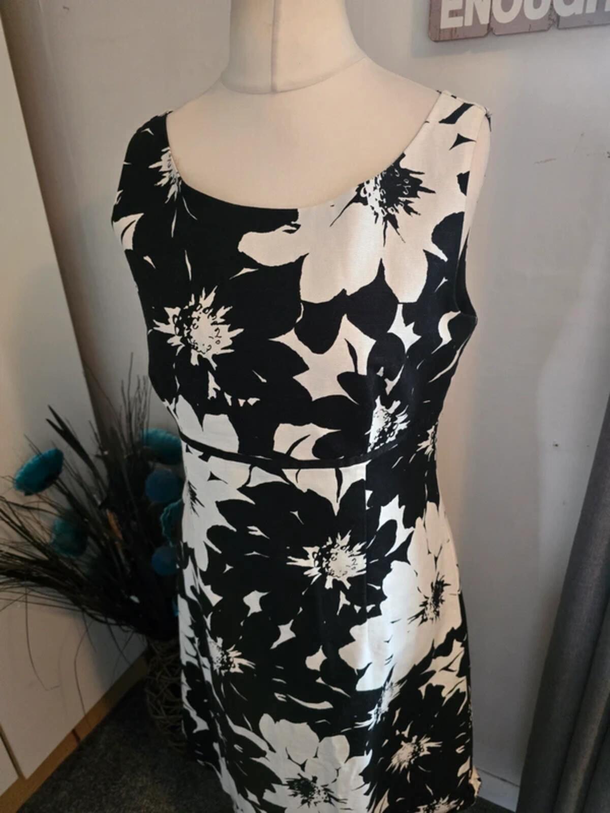 Laura Ashley Monochrome Cotton-Linen Floral Midi Dress Size 14