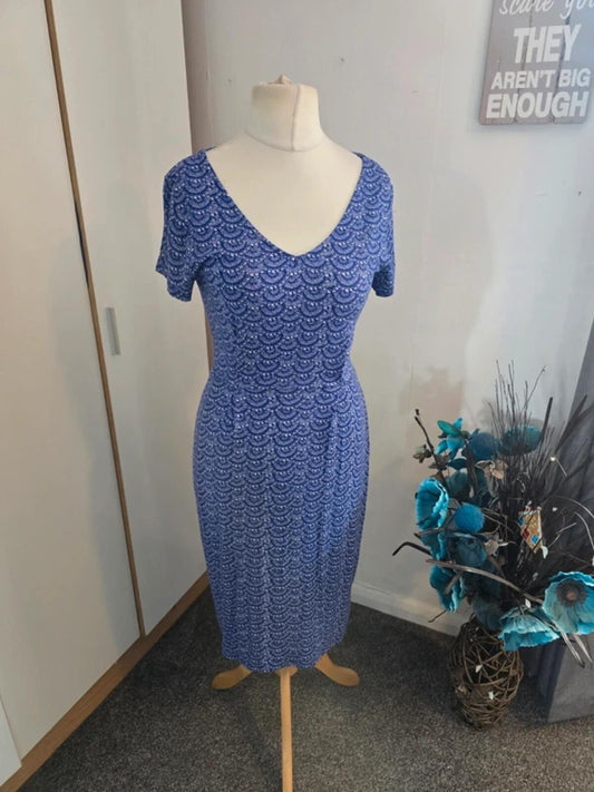 Laura Ashley Blue and White Patterned Midi Dress Size 8