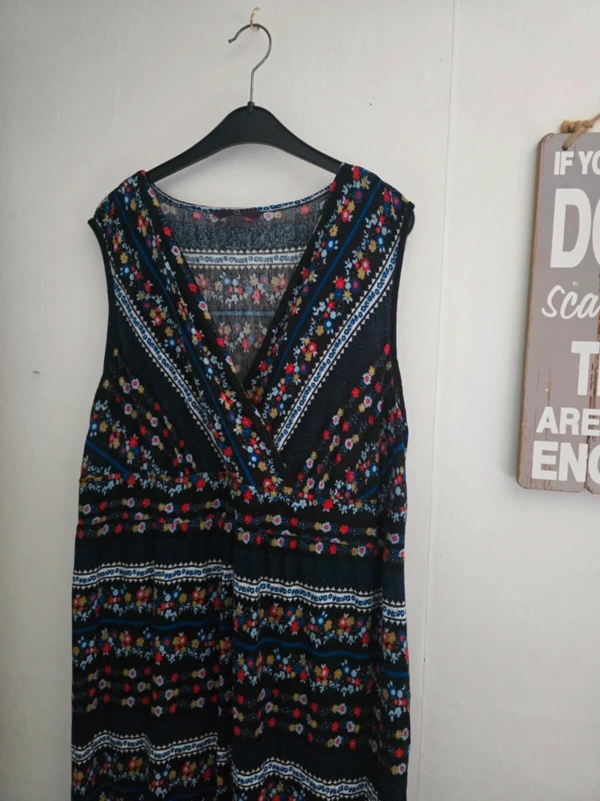 Evans Navy Multicoloured Patterned Maxi Dress Size 18-20