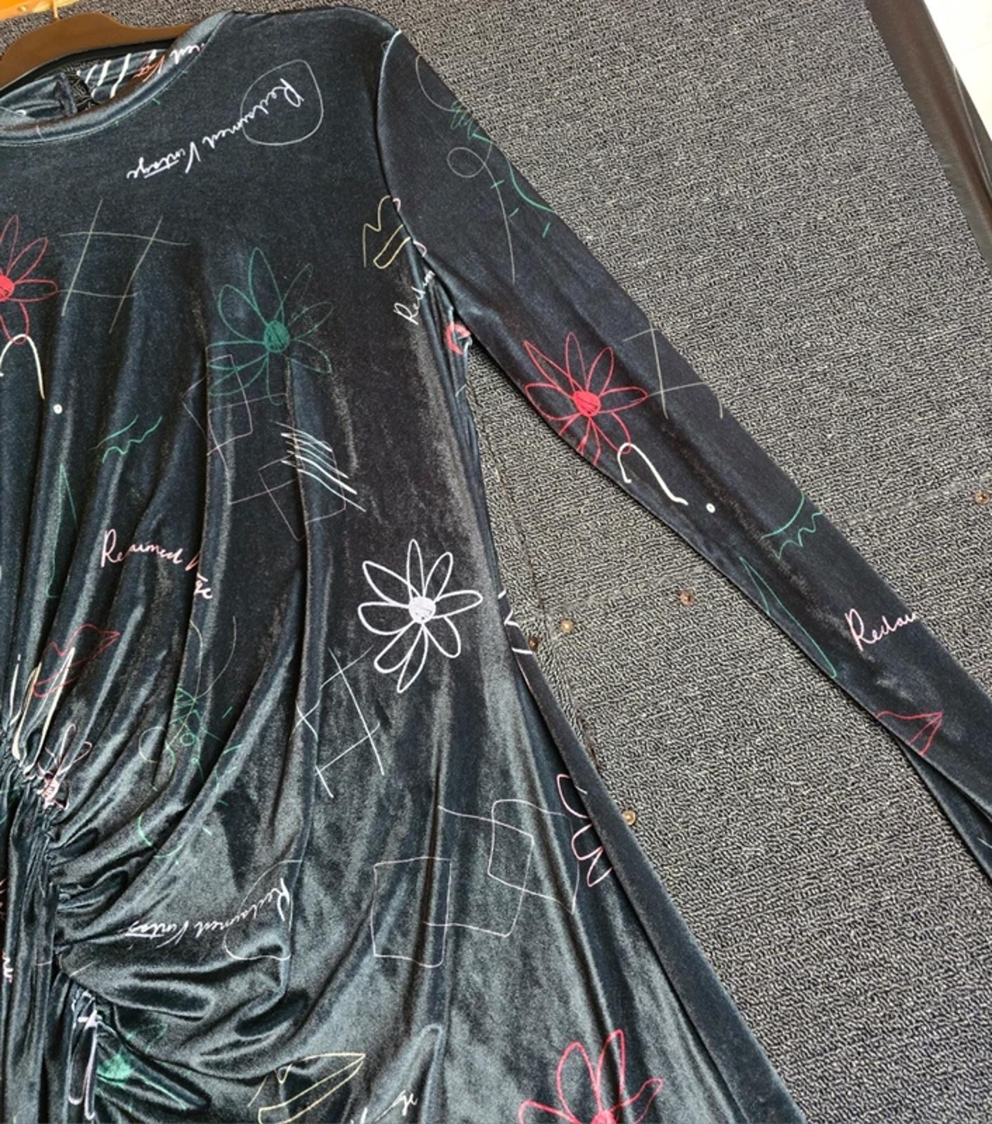 Reclaimed Vintage Black Velvet Dress Size 14 Graphic Ruched Midi V-Back