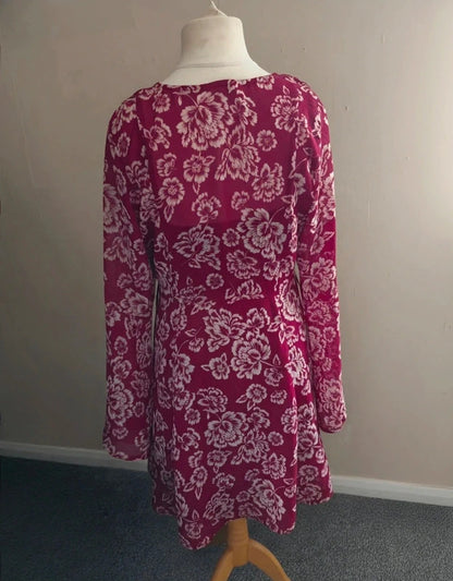 Brave Soul Burgundy White Floral Dress Size 10/12 Long Flared Sleeves Boho Style