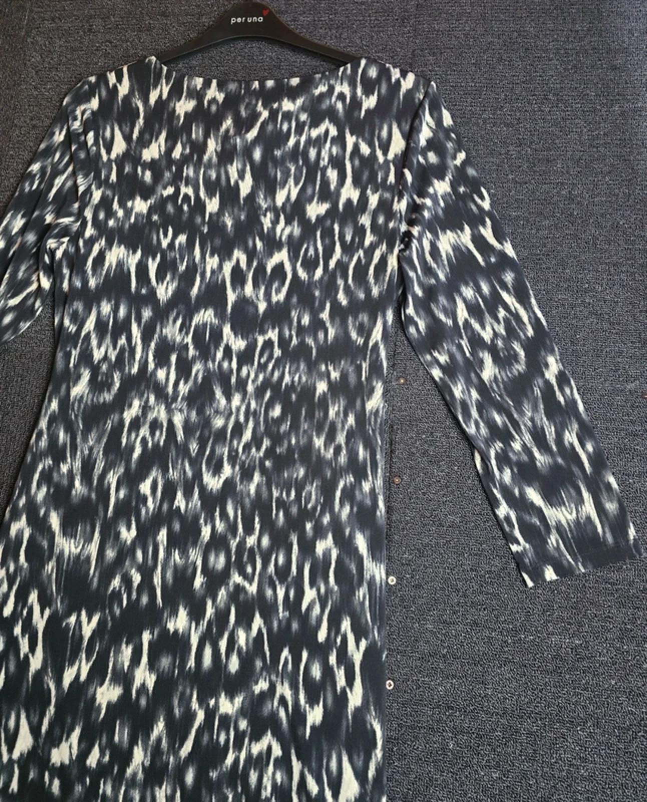 Fenn Wright Manson Patterned Dress Black/White Size 14 Ruched Bodycon Midi