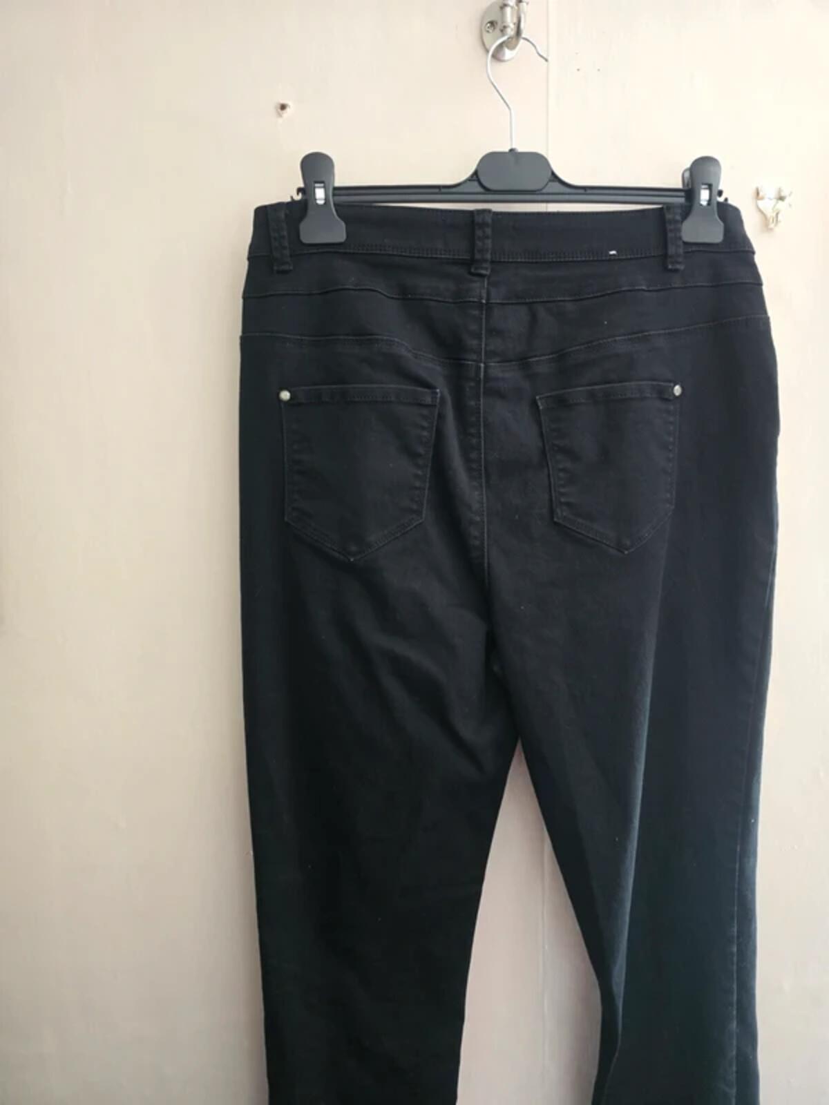 Peacocks Rita Black High Rise Super Skinny Jeans – Size 14 – Button Front Detail