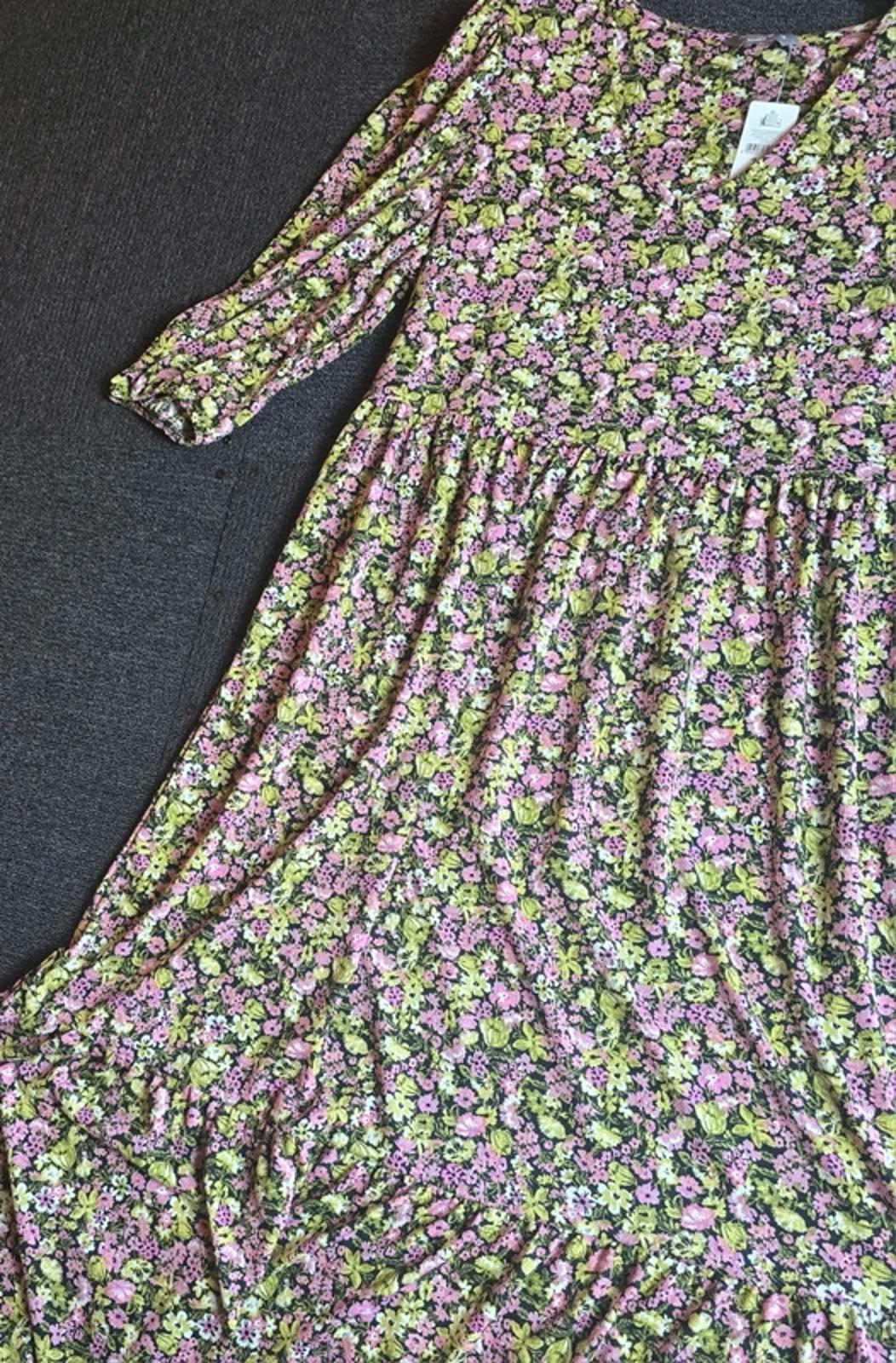 Nutmeg Midi Dress Pink & Green Floral UK Size 12 Floaty Everyday Wear