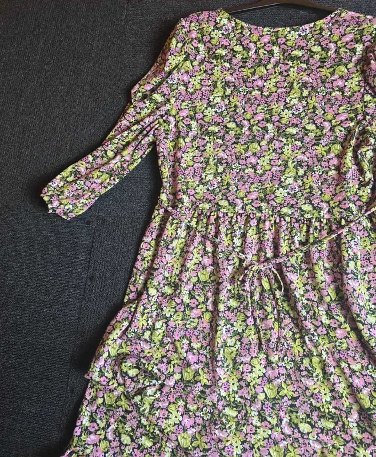 Nutmeg Midi Dress Pink & Green Floral UK Size 12 Floaty Everyday Wear