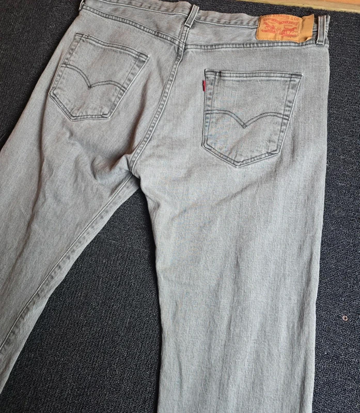 Vintage Levi’s 501 Grey Straight Leg Jeans Mens W36 L30