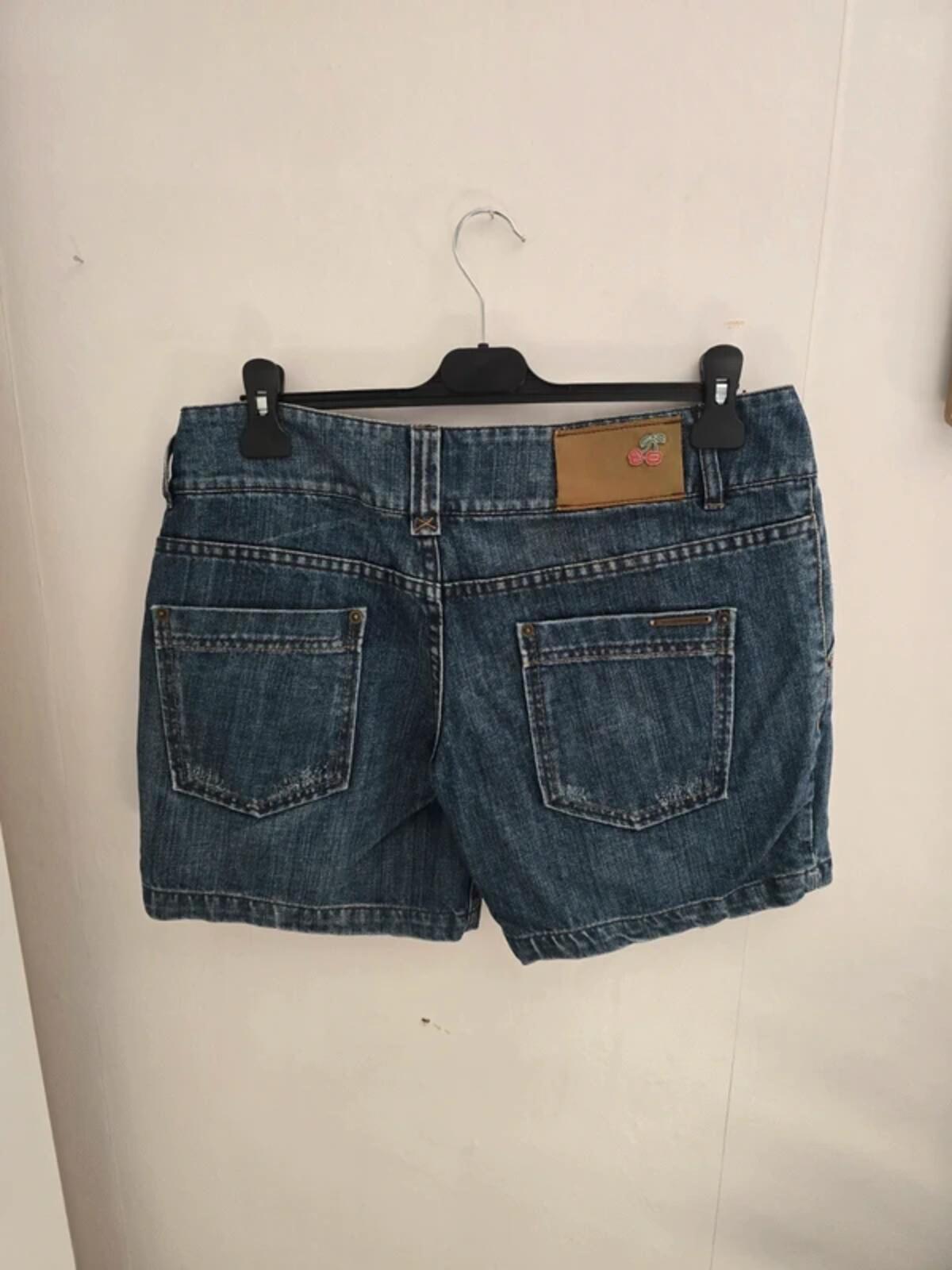 Pull & Bear 'Sicko Nineteen' Distressed Denim Shorts Size 12