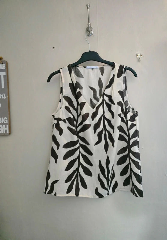 Primark Beige & Brown Leaf Pattern V-Neck Sleeveless Vest Top Size 10