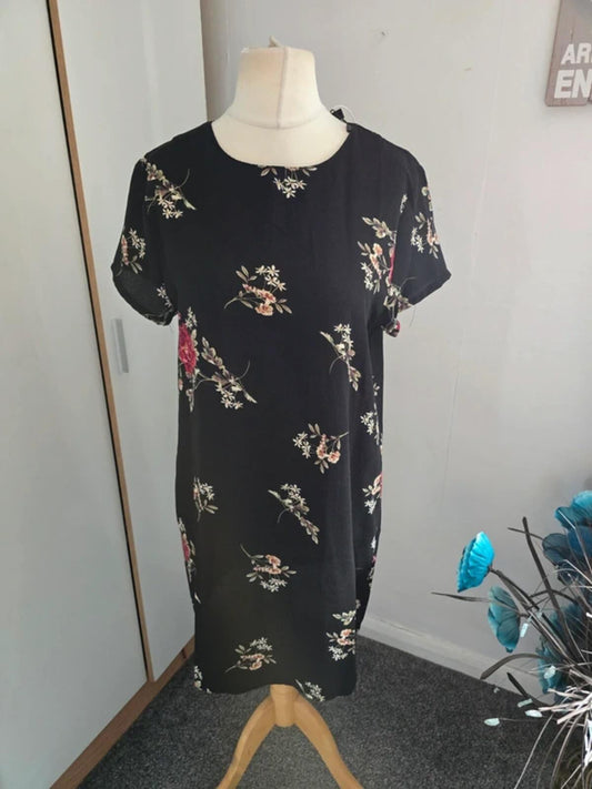 Boohoo Black Floral A-line Dress Size 12