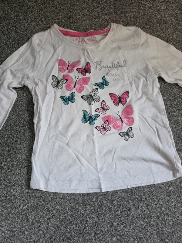 Primark Girls White Butterfly Print Long Sleeve T-Shirt – Age 2–3 Years