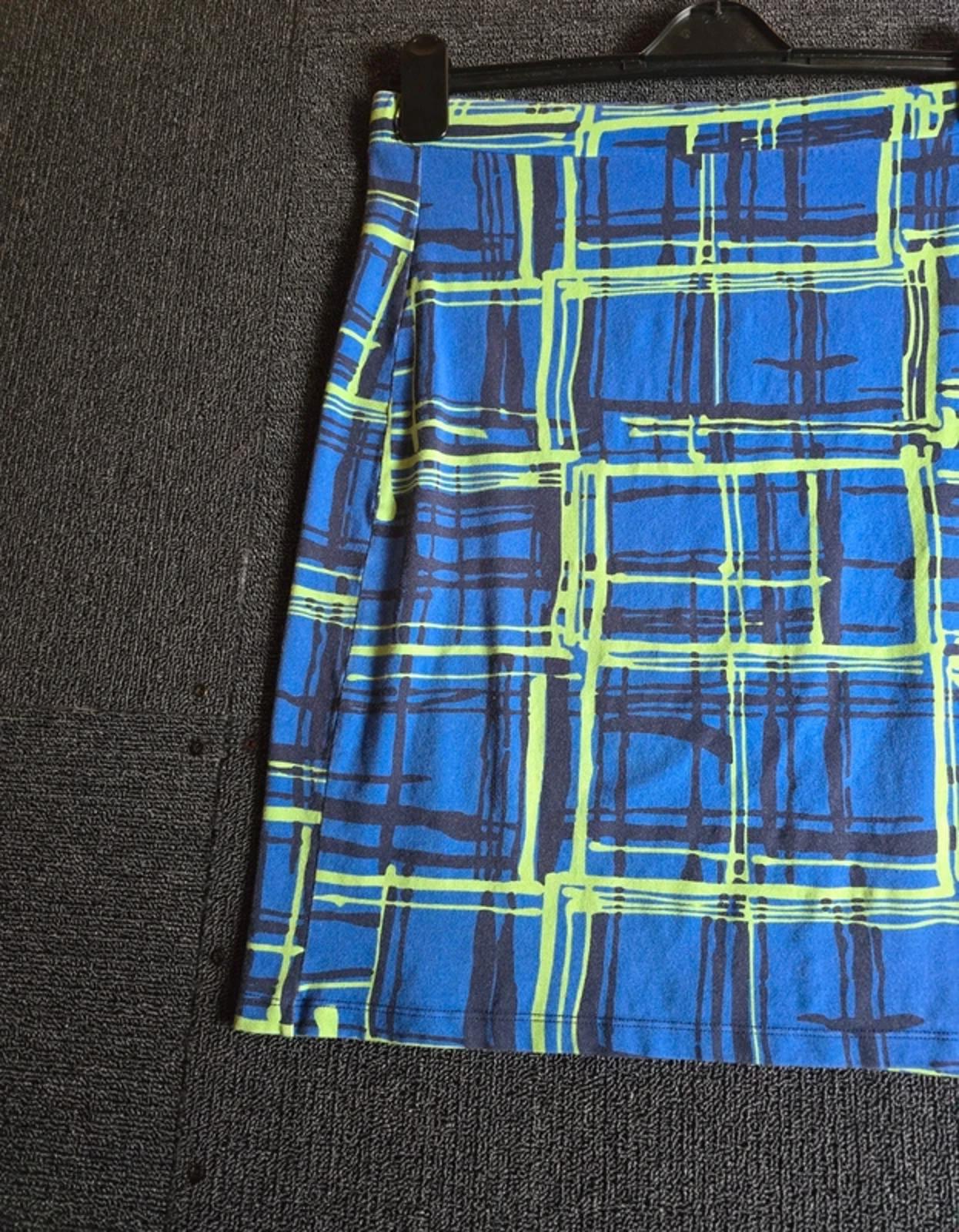 House of Holland Knee Length Skirt Blue & Green Size 14 Bodycon Stretchy Fit