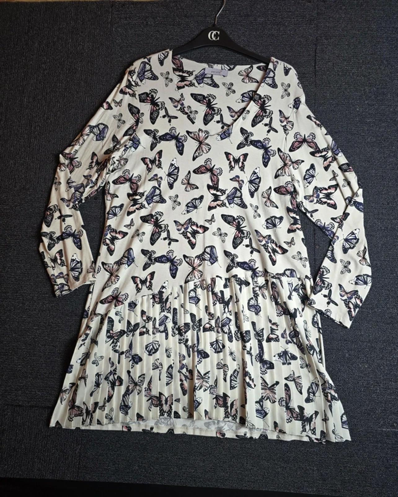 Per Una Top Size 18 Cream Pleated Causal