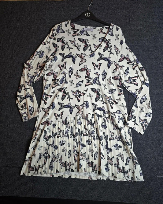 Per Una Top Size 18 Cream Pleated Causal