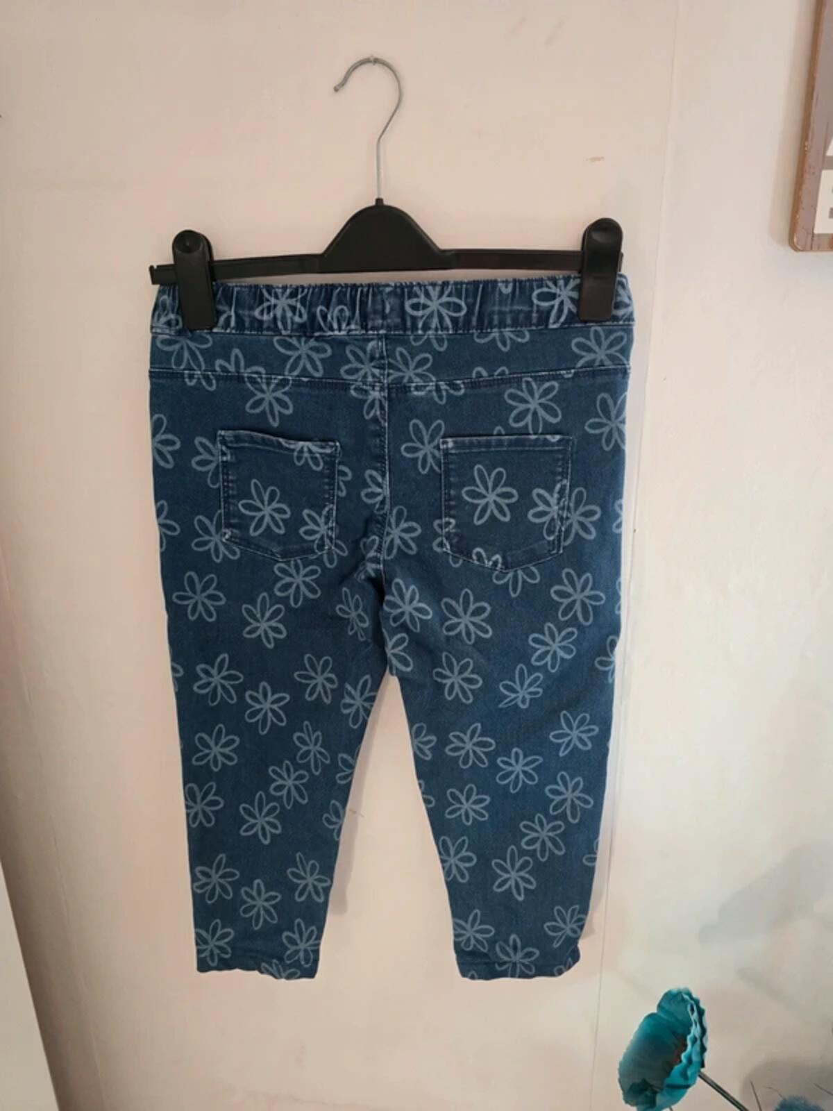 F&F Girls Blue Floral Cropped Jeans Size Age 13-14 Years