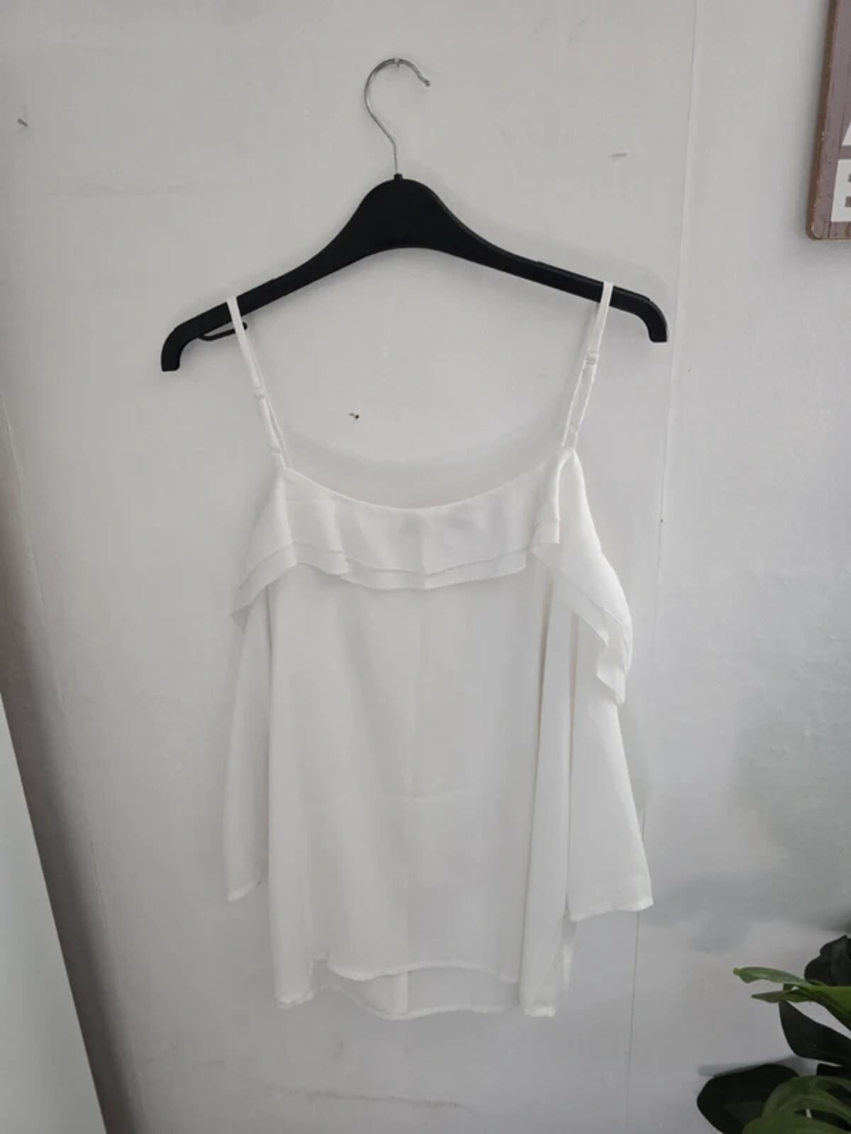 Very Ladies White Off The Shoulder Frill Top Size 14