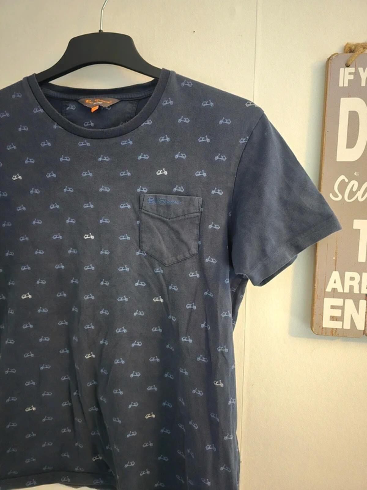 Men's Ben Sherman Blue Moped Graphic Short-Sleeve T-Shirt Size M