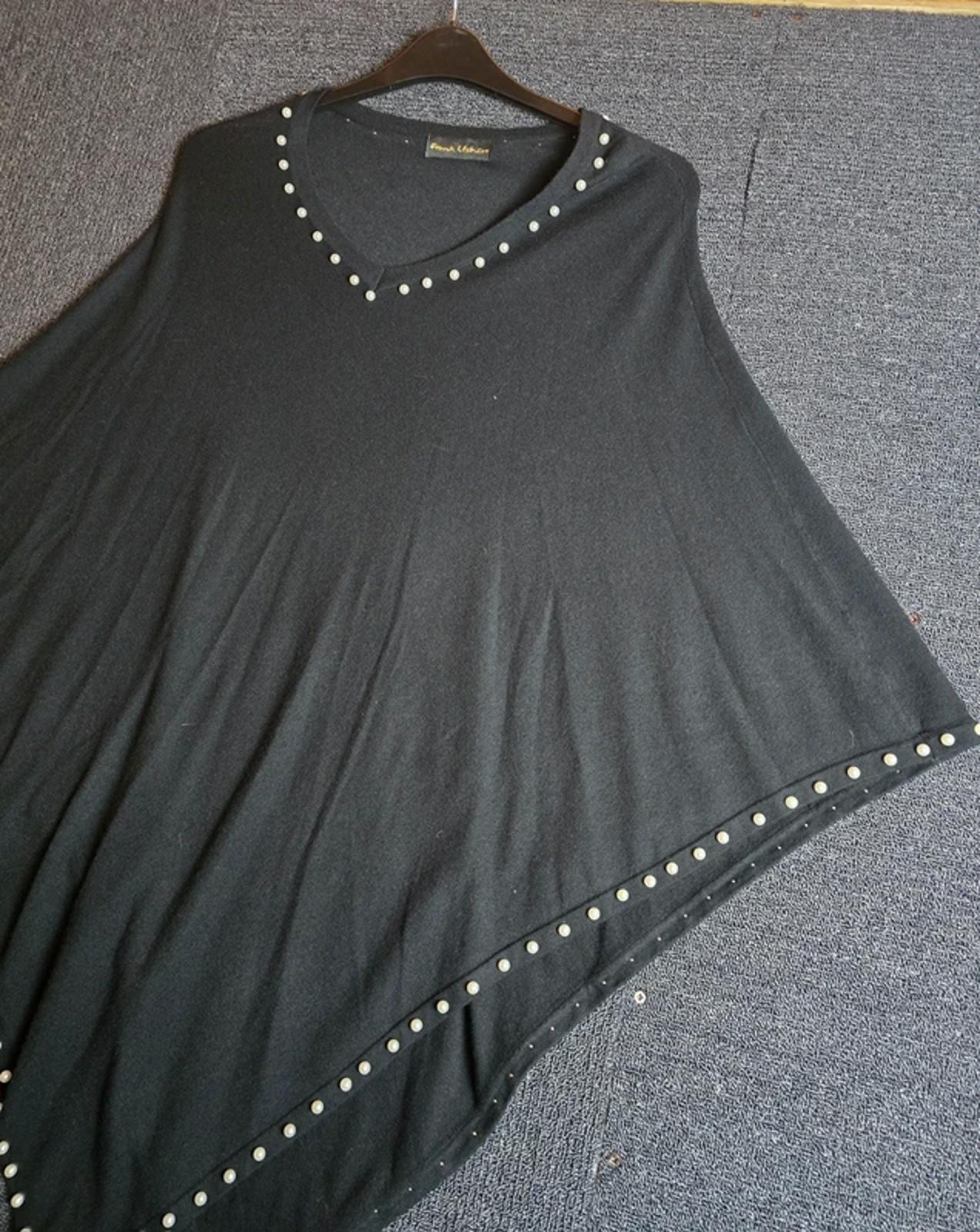 Frank Usher Poncho Black Size 16–22 Pearl Detail / Layering