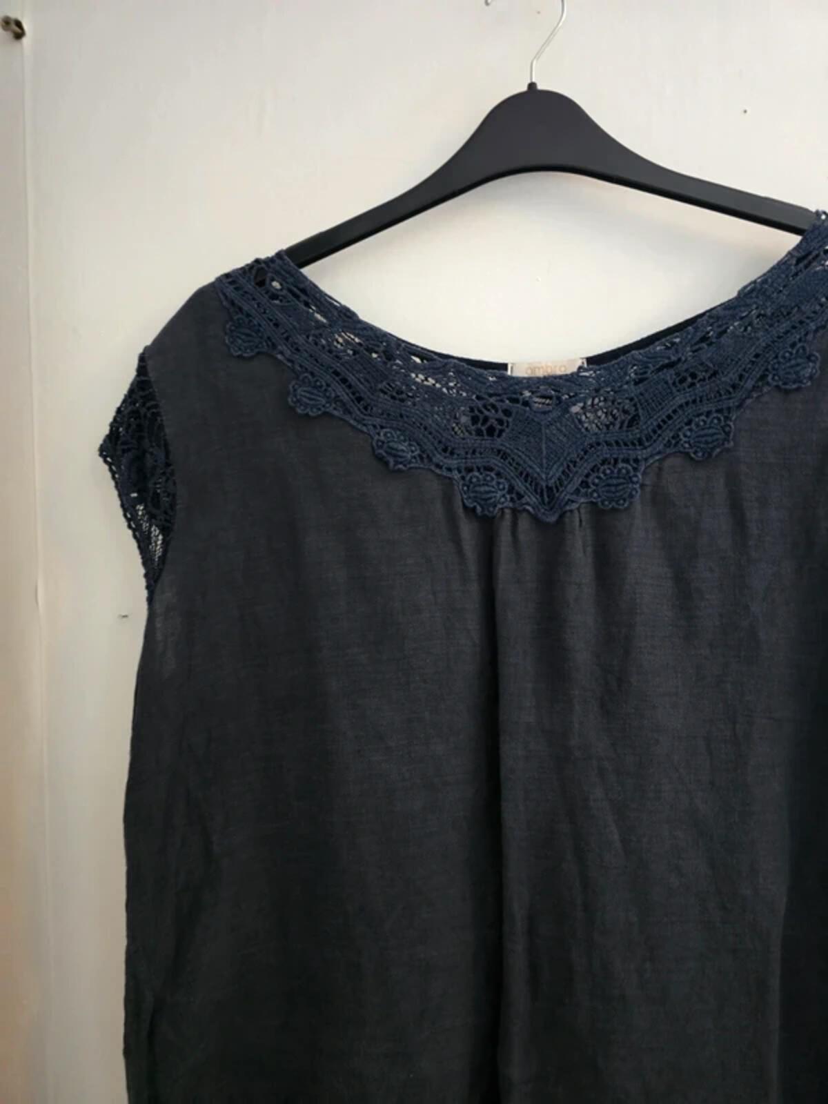 Ambra Navy Linen Crochet Detail Relaxed Top L Size  16-18