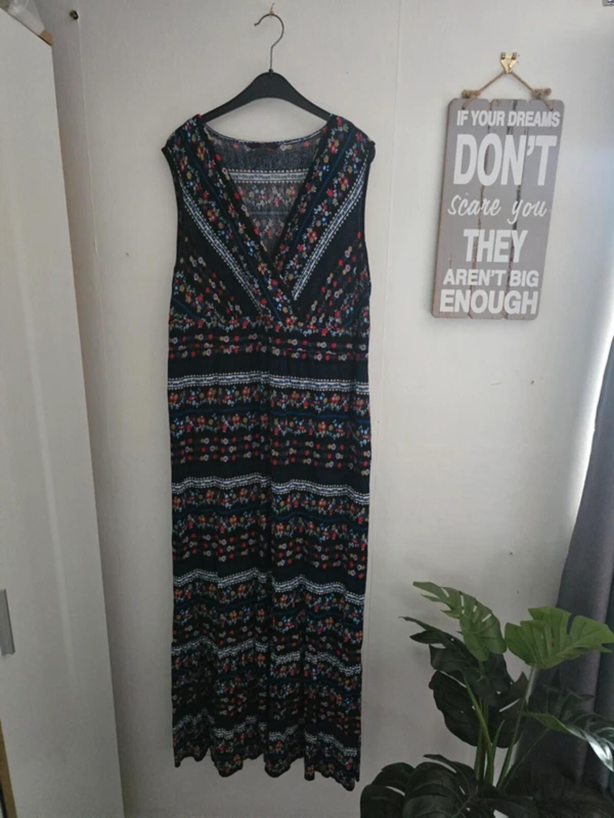 Evans Navy Multicoloured Patterned Maxi Dress Size 18-20