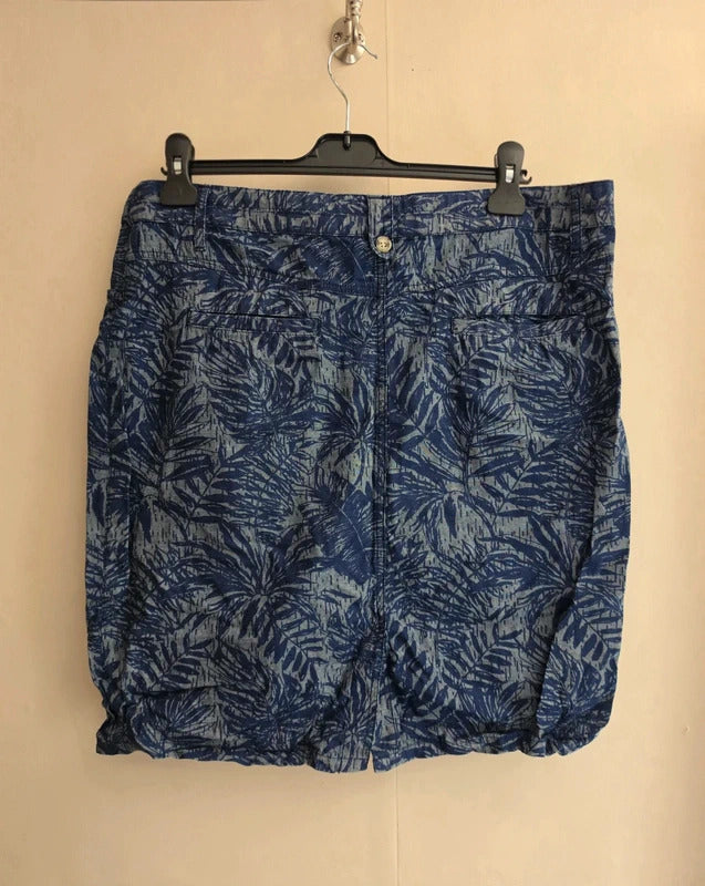 M&Co Blue Floral 100% Cotton Knee Length Skirt with Pockets Size 16