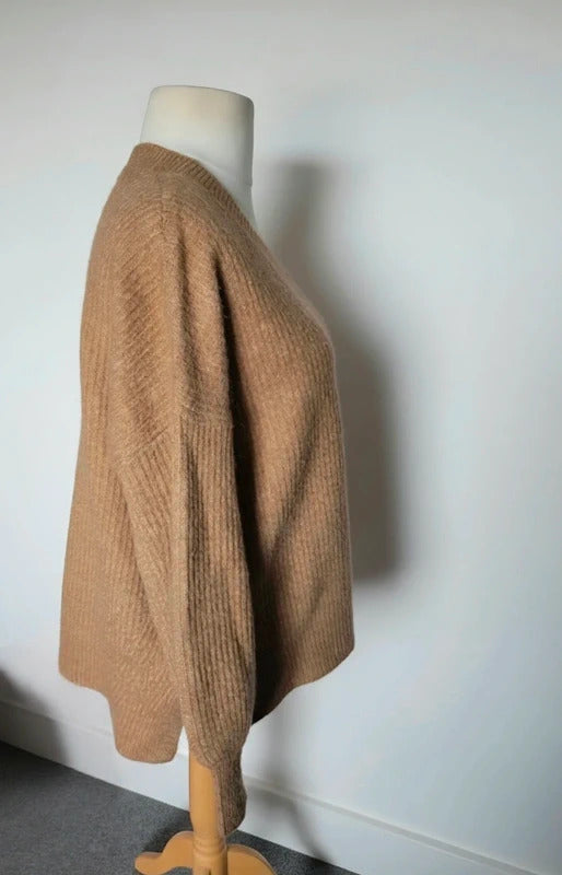 Primark Beige Knitted V Neck Relaxed Fit Jumper Size 10-12